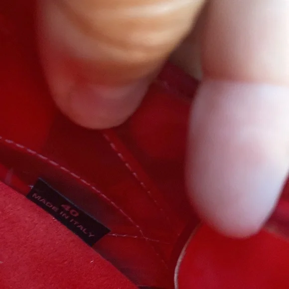 Stella McCartney Vibrant Red Glossy Sneakers - Picture 7 of 7